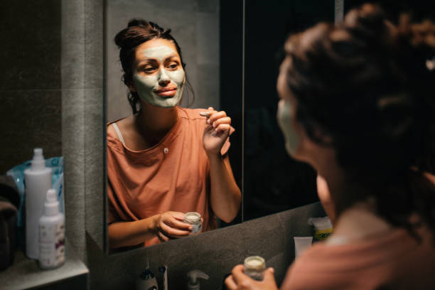 Optimize Your Skincare Routine: Morning Protection vs. Nighttime Repair